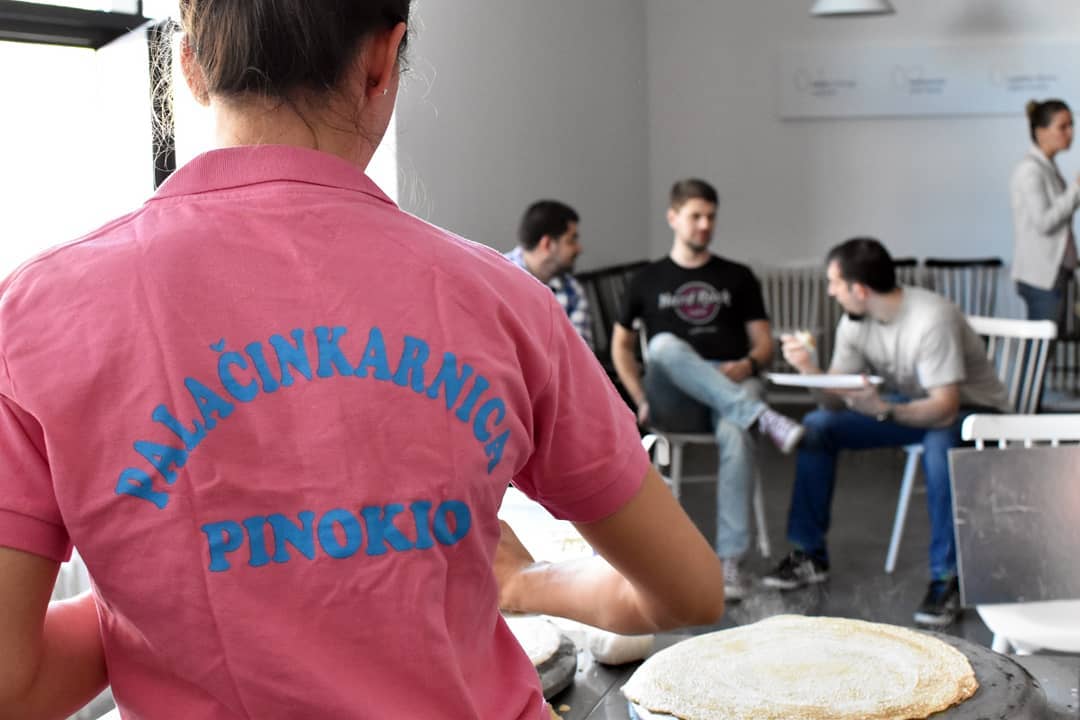 30602343_552368108479139_5283790890639294464_n